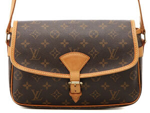 LOUIS VUITTON Sologne Monogram Bag